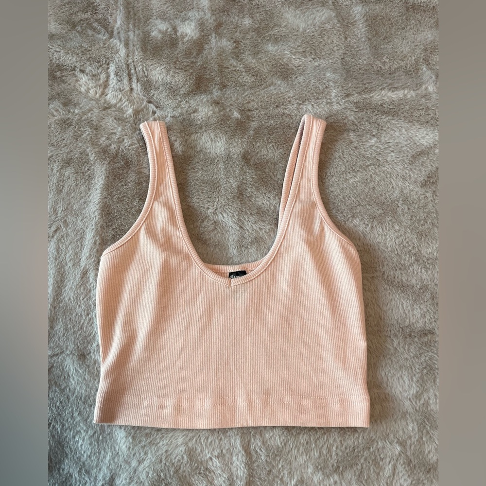 SHEIN PINK CROPPED TANK